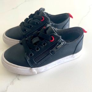 Boy Toddler /Little Kid Fashion Sneaker Size 7